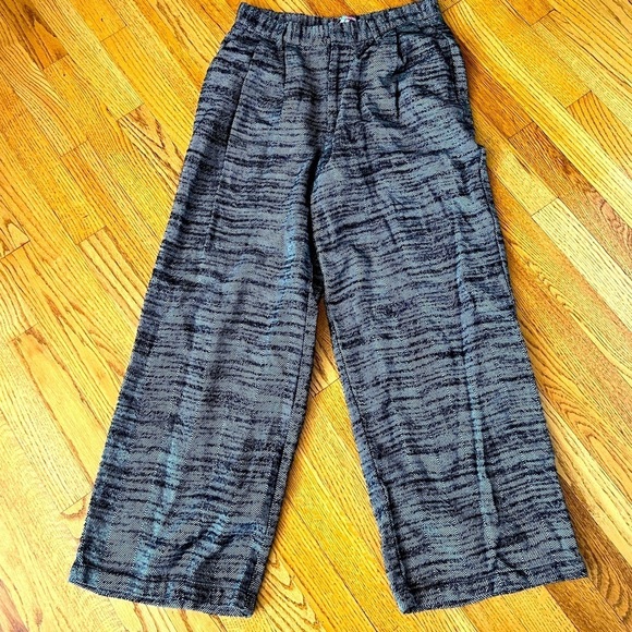 URBAN OUTFITTERS Womens Trouser Pants Wide Leg Chino Pleated Size Small Boho - Picture 1 of 4